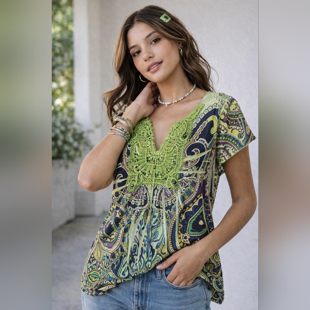 Live and Let Live Boho Y2K Green Multi Paisley Tunic Top Crochet Detail